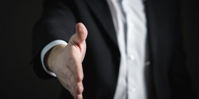 handshake-2056023_1920-1920×960