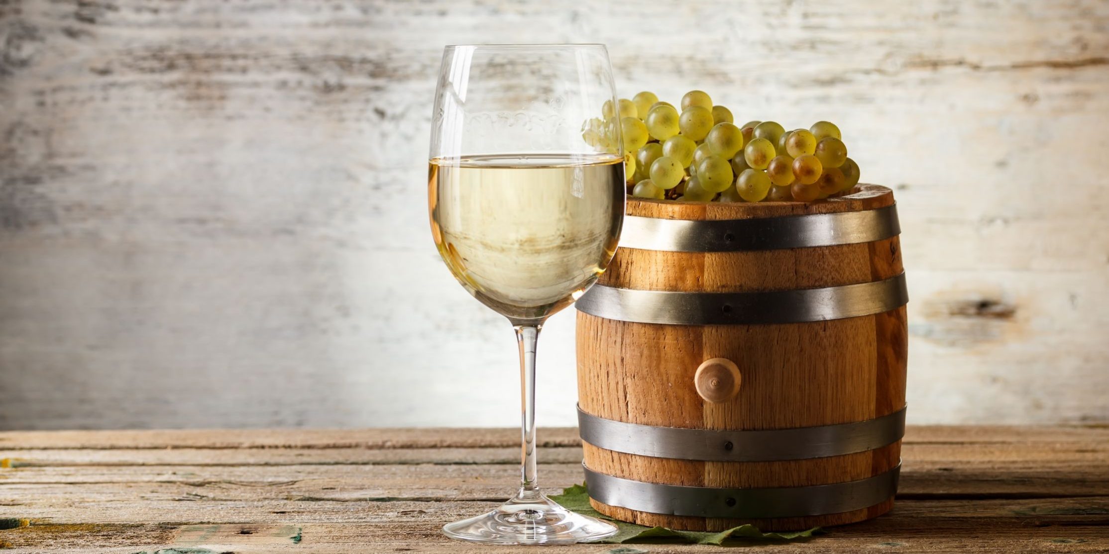 white-wine-PR3N3P8