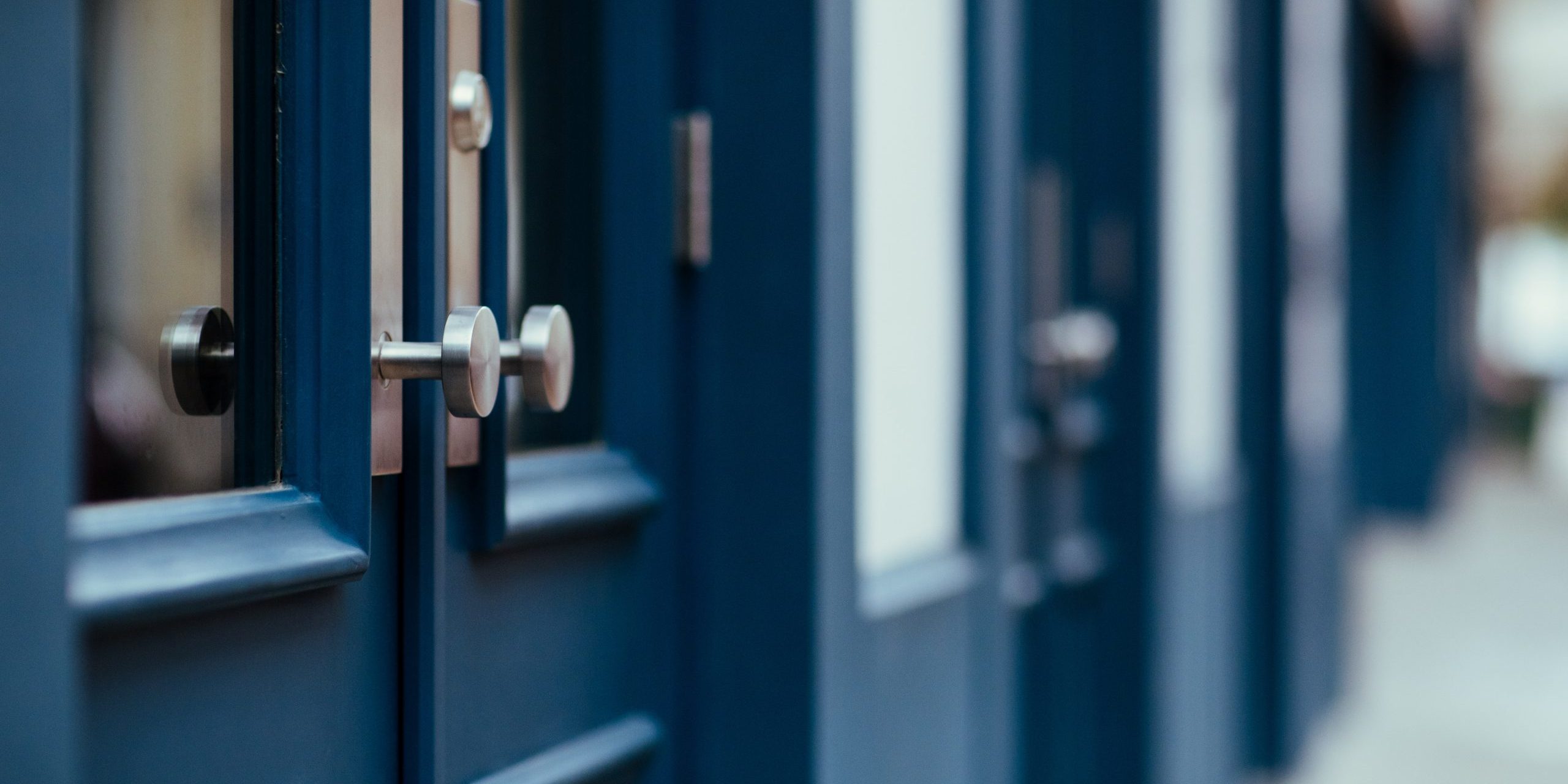 pexels-luis-quintero-2564866 elektrische deuropeners sittard