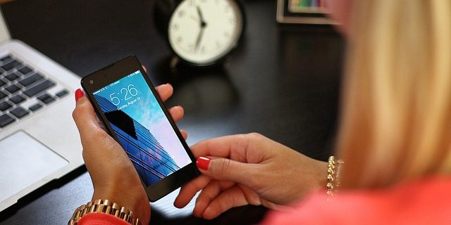 work-desk-1205159_640 bedrijfstrainingen Limburg