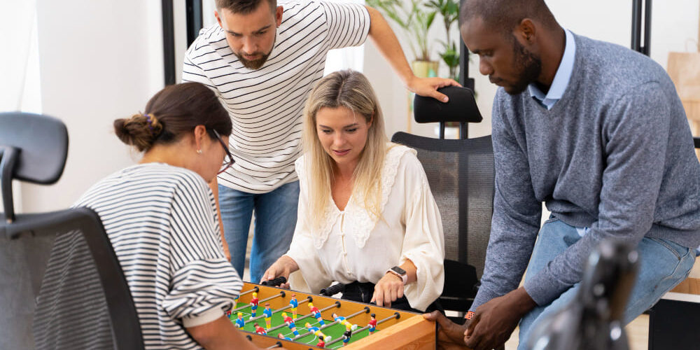 creatieve meeting leuke sfeer op kantoor