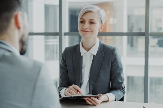 Zo kun je als bedrijf sneller geschikt personeel aantrekken online