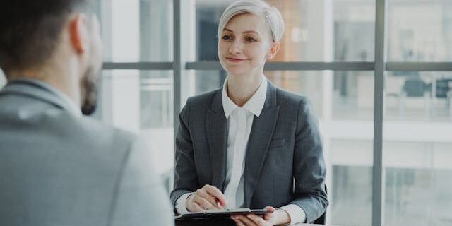 Zo kun je als bedrijf sneller geschikt personeel aantrekken online